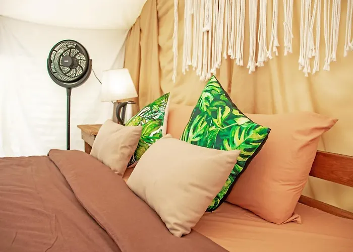 Glamping Tent In Pelaga Eco Park Patjung