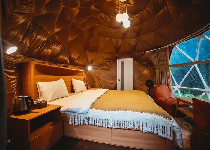 Glamping Tent In Pelaga Eco Park خيمة فخمة *