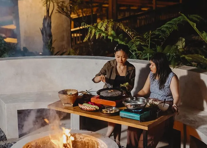 Glamping Tent In Pelaga Eco Park Campo de lujo